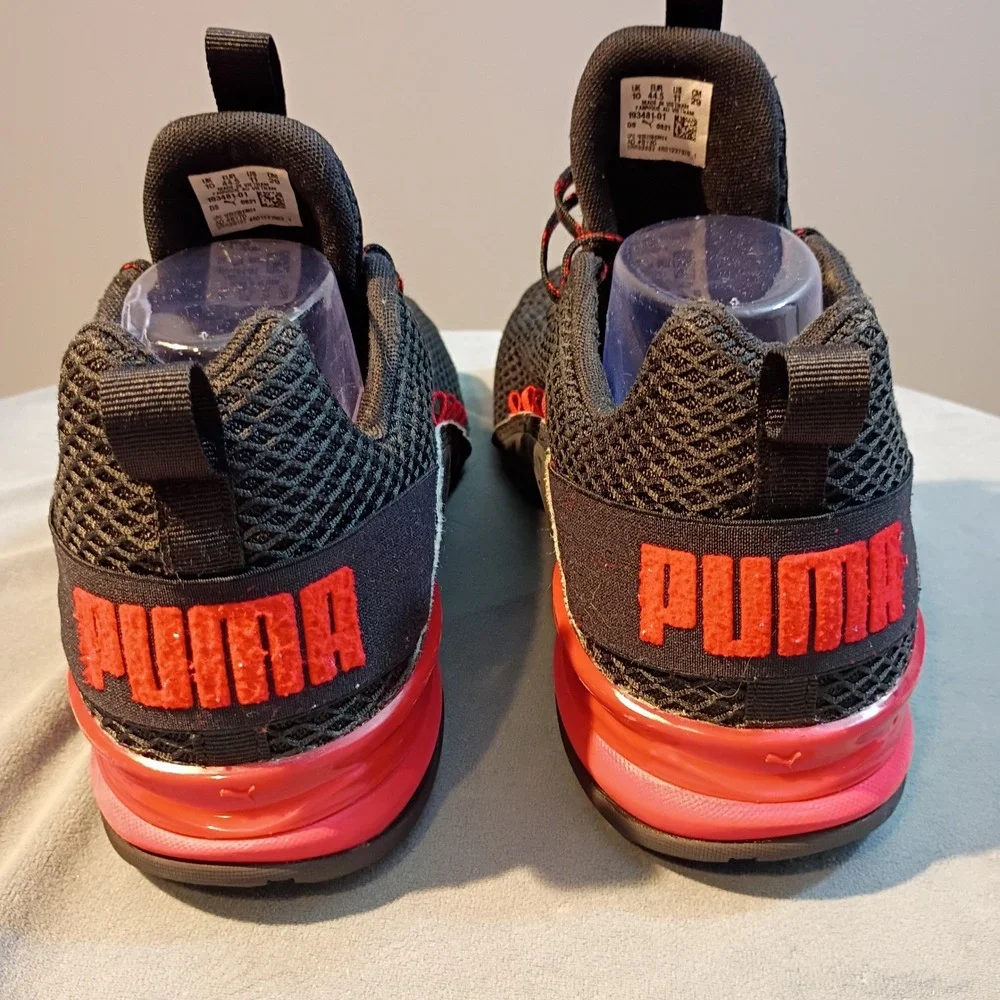 Puma Axelion Spark Mens Running Shoes Black Red Size 11